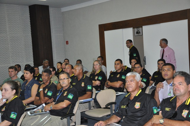 Imagem de ES: Companhia Docas e Sindicato dos Portuários promovem curso inédito de segurança 